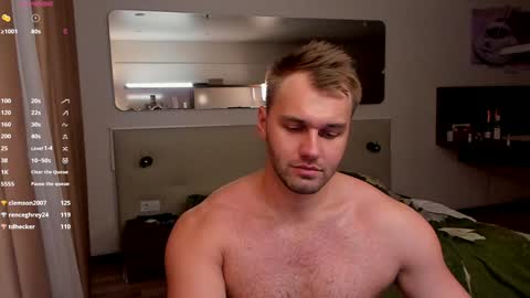 My shows 2100500 UTC3 online show from January 11, 1:37 am