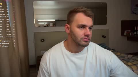 My shows 2100500 UTC3 online show from March 9, 4:49 am