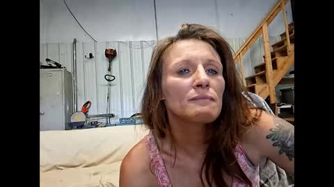 tastypeach6989 online show from May 2, 9:20 pm