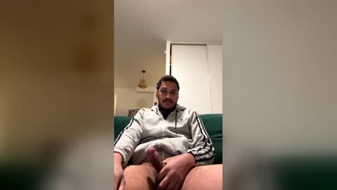 tathan0496 online show from March 31, 7:14 pm