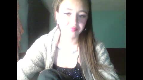 Snapshot of tati672985 chatting on October 7, 5:03 am Tatti online show from October 7, 5:03 am
