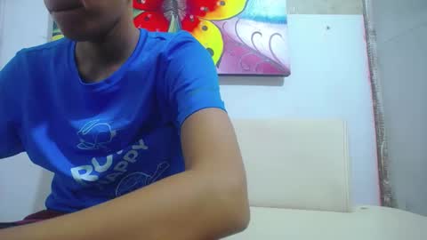 Snapshot of tati_latina24 chatting on October 2, 2:10 am tati_latina24 online show from October 2, 2:10 am