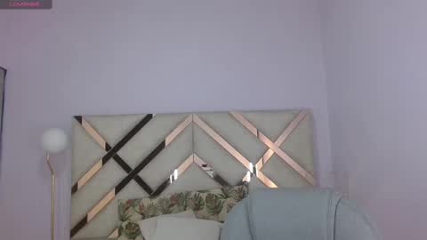 Tati Saldarriaga online show from November 18, 7:17 pm