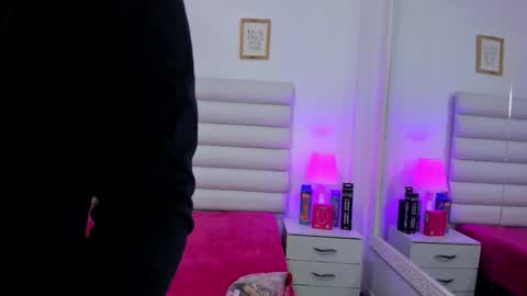 tatiana_arboleda online show from November 6, 11:46 am