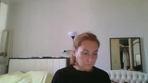 Snapshot of tatiana_xi chatting on September 25, 10:00 am tatiana_xi online show from September 25, 10:00 am