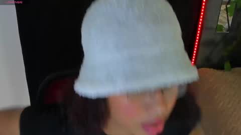 tatianasquirthot online show from April 18, 7:58 pm