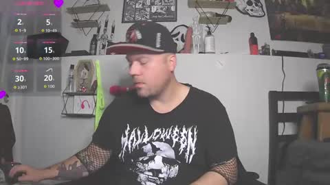 Snapshot of tattdxxx chatting on September 18, 10:19 am just jay1988 online show from September 18, 10:19 am