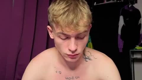 Snapshot of tattooed666cat chatting on September 27, 4:21 am Alex but u can call me Theo online show from September 27, 4:21 am