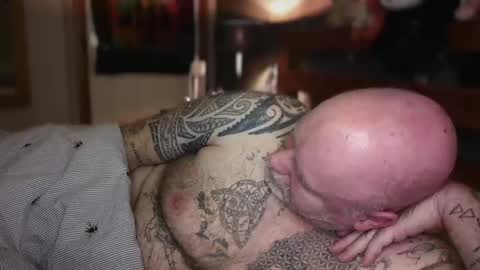 Tattooeddilf 01 online show from February 19, 1:05 am