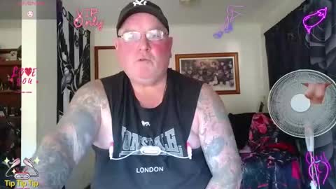 tattzsexy online show from April 30, 3:11 am