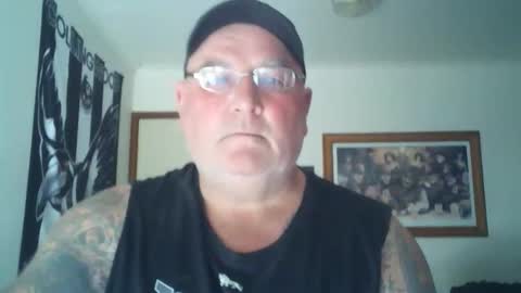 tattzsexy online show from December 18, 7:03 am