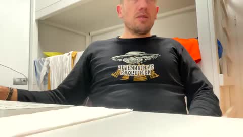 Tatuador40 online show from January 4, 12:37 am