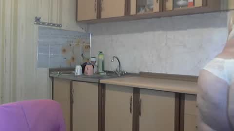 Snapshot of tatyanka_ chatting on September 24, 9:38 am tatyanka_ online show from September 24, 9:38 am