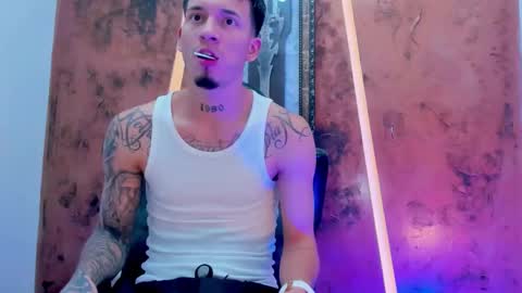 tauro_princs online show from November 9, 10:23 pm