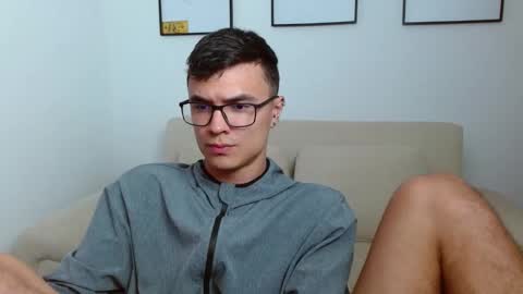 taurus4k online show from January 8, 1:32 am