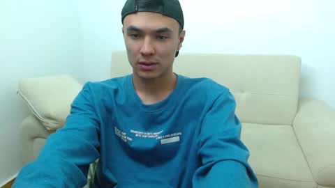 taurus4k online show from January 19, 3:08 am