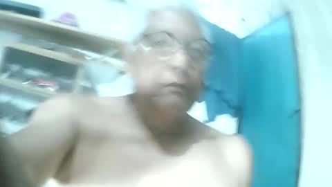 alvarito online show from April 22, 3:13 am