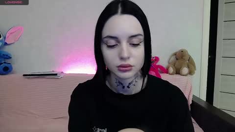 Snapshot of tayaavis chatting on March 9, 7:59 pm Taya online show from March 9, 7:59 pm