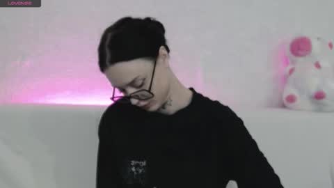 Snapshot of tayaavis chatting on October 21, 5:16 pm Taya online show from October 21, 5:16 pm