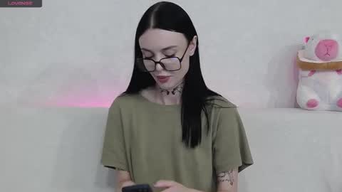 Snapshot of tayaavis chatting on September 23, 7:09 pm Taya online show from September 23, 7:09 pm