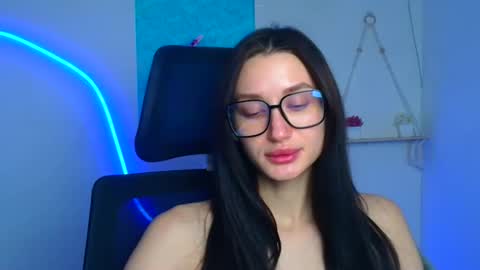 Taya online show from February 16, 6:33 am