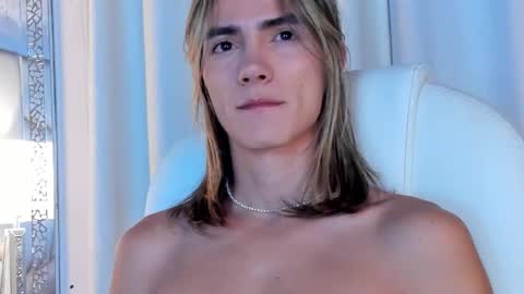 tayler_swift1 online show from December 5, 7:54 am