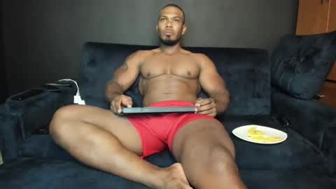 Snapshot of tayler_waka chatting on March 11, 12:22 am Tyler online show from March 11, 12:22 am
