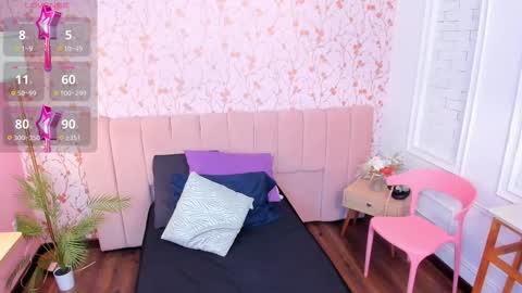 Taylor Bennet online show from March 18, 12:00 pm