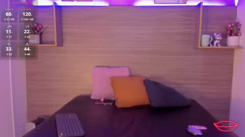 Taylor  online show from February 24, 12:37 pm