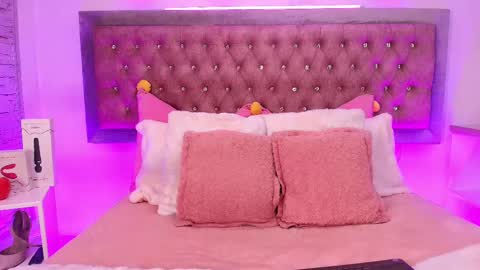 Sofia online show from November 4, 1:12 pm