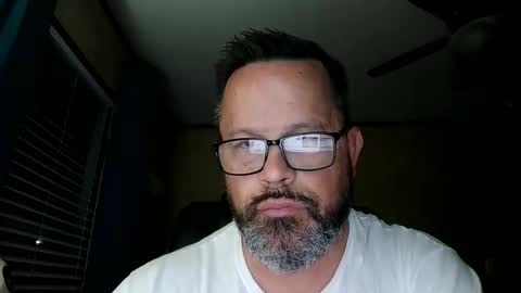 tdhawk87 online show from March 9, 9:36 am