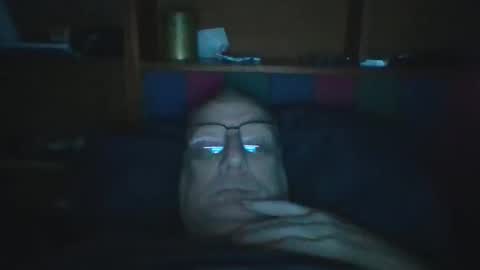 Mark online show from May 14, 8:01 am