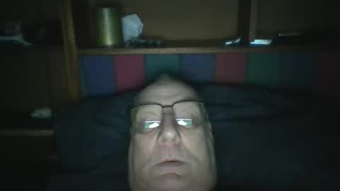 Mark online show from May 11, 7:04 am