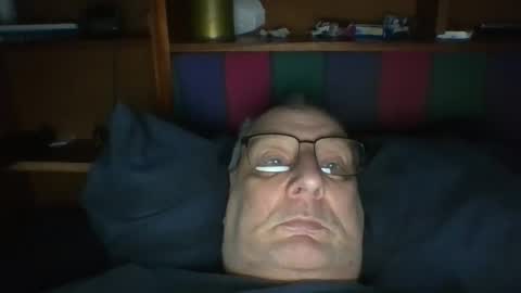 Mark online show from May 23, 8:43 am