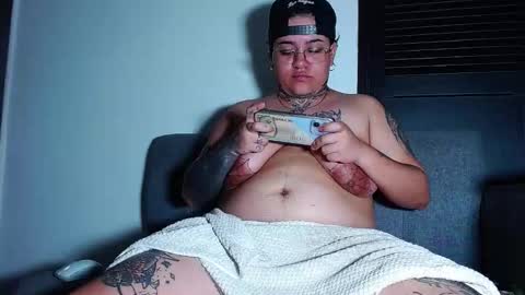 Charlee He online show from March 13, 8:01 pm