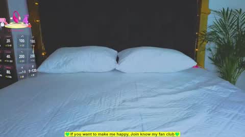 Snapshot of teddy_cowboy chatting on October 10, 7:14 am Follow me on Twitter boys ryder and instagram teddyscoot 12 online show from October 10, 7:14 am