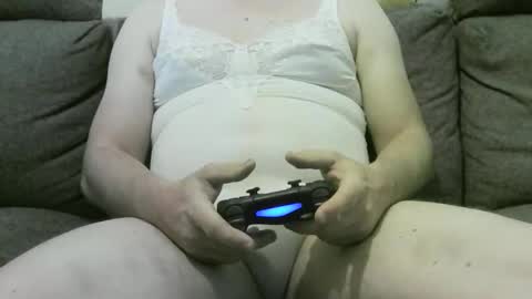 Chris online show from November 21, 9:46 pm