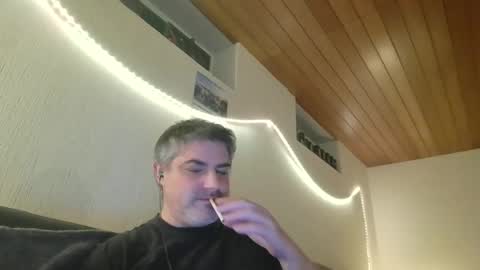 Snapshot of teeforyou chatting on February 15, 6:12 am Peter online show from February 15, 6:12 am