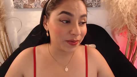 Tefany online show from September 18, 7:18 pm
