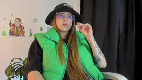 tekila__ online show from December 14, 12:22 am