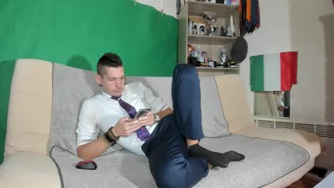 Virg Lszl online show from November 8, 7:39 pm