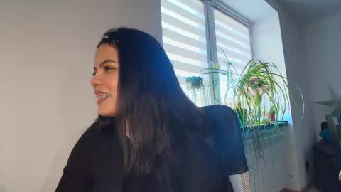 Amazing SALOME online show from January 19, 9:52 am