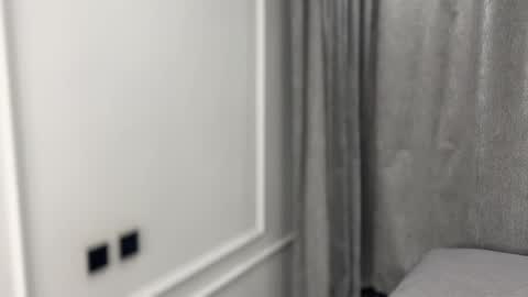 Tella online show from April 5, 6:05 pm