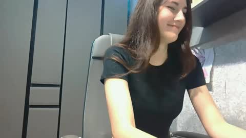 Alice online show from October 9, 6:30 am