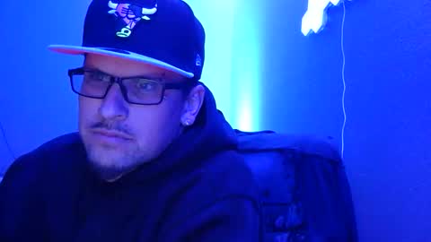 tempsnasty online show from November 1, 10:25 am