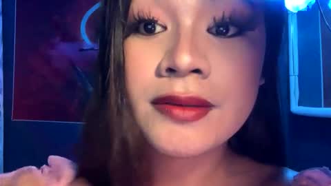 Just call me Tiara online show from October 4, 1:53 pm