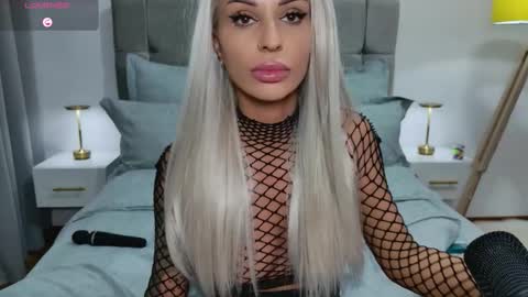 Ann online show from October 5, 11:01 pm