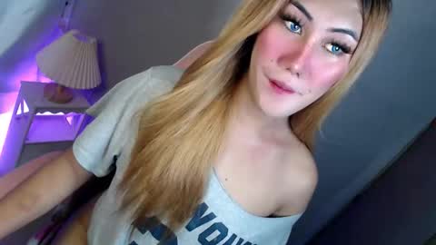 Im Dianna DONT FORGET TO FOLLOW ME   online show from November 6, 5:54 am