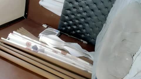 Snapshot of temptationofsex chatting on March 6, 7:36 am EVA GLASSCOTT online show from March 6, 7:36 am