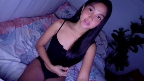 temptessa20 online show from February 8, 1:36 pm